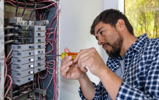 Best Local Electrician Companies  in Norwalk, CT